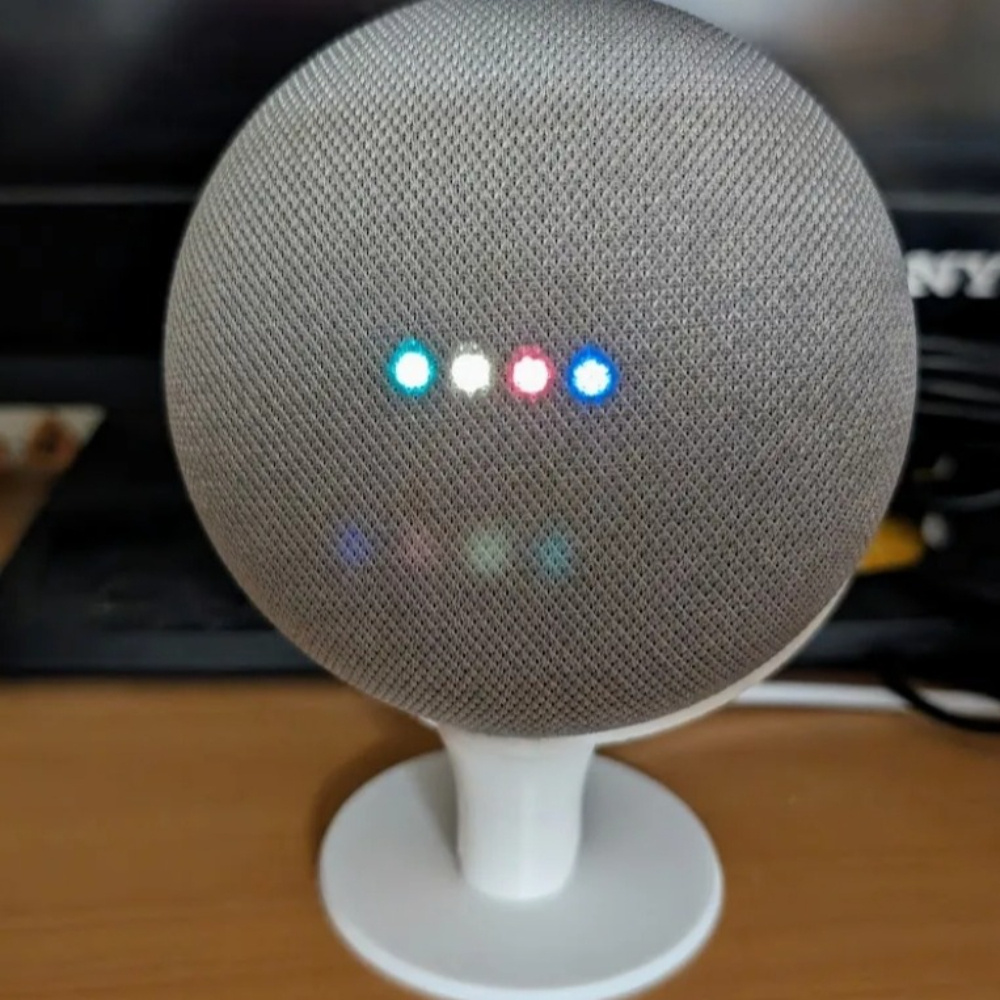 Stand Display Speaker Pintar R - Google Speaker Nest Audio ulasan dan harga